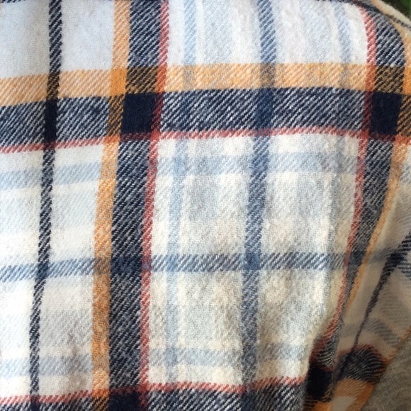 Forever 21  flannel jacket/hoodie S - Picture 2 of 3